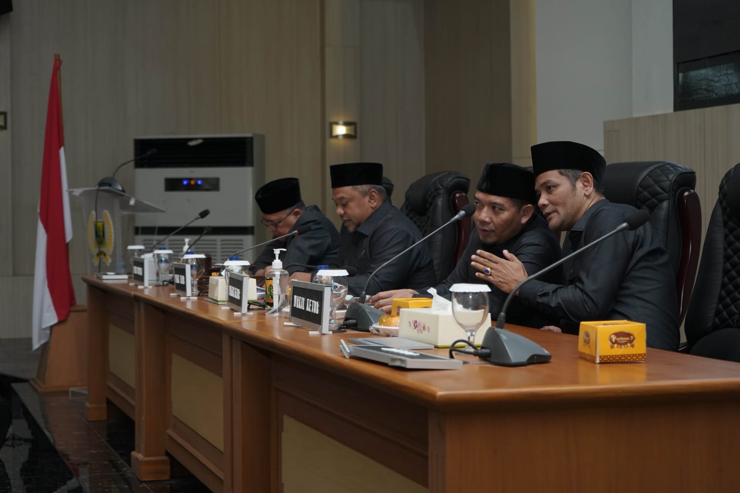 SUASANA Rapat Paripurna DPRD Kabupaten Sukabumi. Foto : Ist