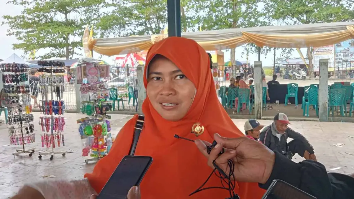 Anggota DPRD Kabupaten Sukabumi Leni Liawati